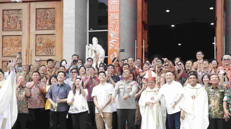 Wakapolres Jakut Hadiri Peresmian Gereja Jadi Paroki